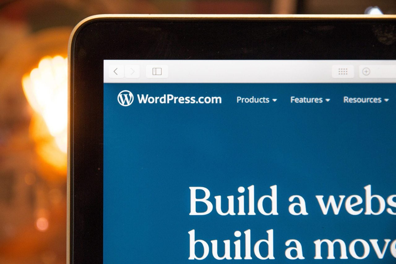 wordpress website builder